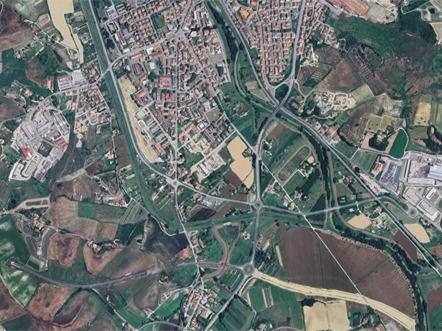 Immagine 6 di Garage in vendita  in Via dei Profeti  a Castelfiorentino