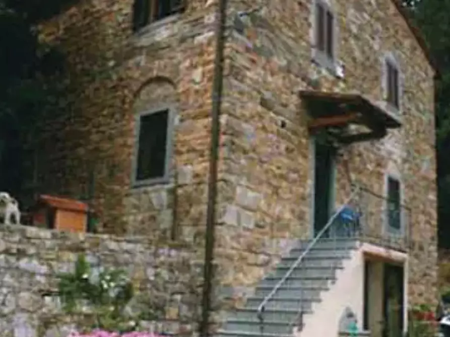 Immagine 1 di Appartamento in vendita  in Localita' Tigliano a Pontassieve