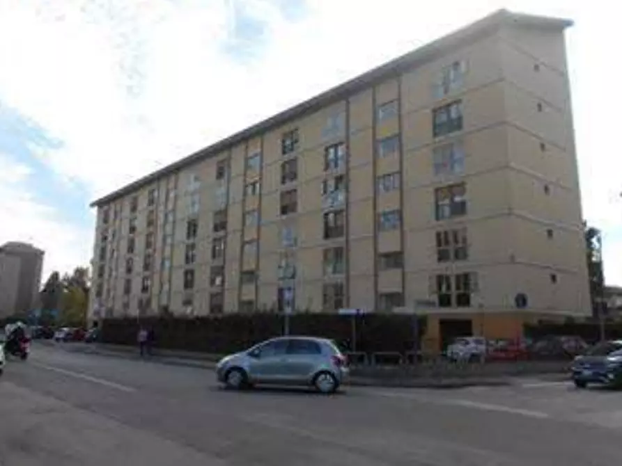 Immagine 3 di Appartamento in vendita  in Via A.Canova a Firenze