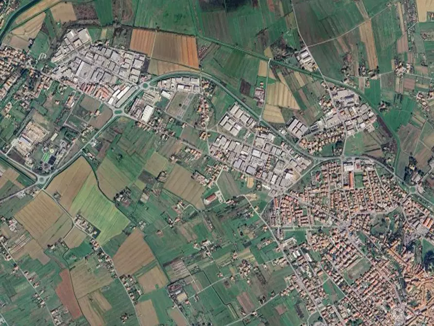 Immagine 9 di Magazzino in vendita  in Localita' Il Castelluccio - Via Sarno a Fucecchio