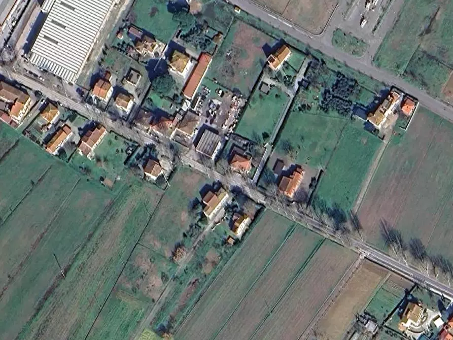 Immagine 11 di Magazzino in vendita  in Viale Cristoforo Colombo a Fucecchio