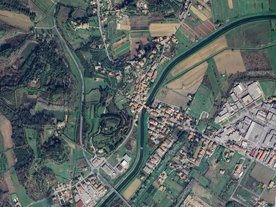 Immagine 14 di Appartamento in vendita  in Via Della Palagina a Fucecchio