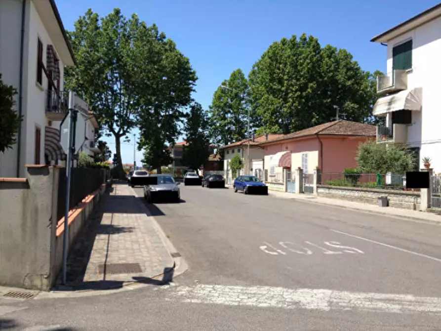 Immagine 7 di Appartamento in vendita  in Via dell'indipendenza a Fucecchio