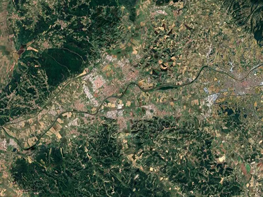 Immagine 16 di Appartamento in vendita  in Via dell'indipendenza a Fucecchio