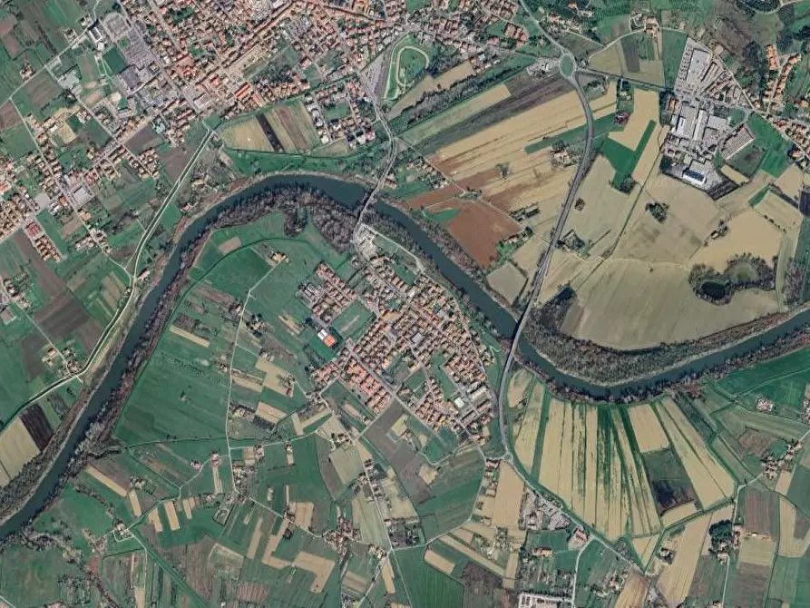 Immagine 19 di Appartamento in vendita  in Via dell'indipendenza a Fucecchio