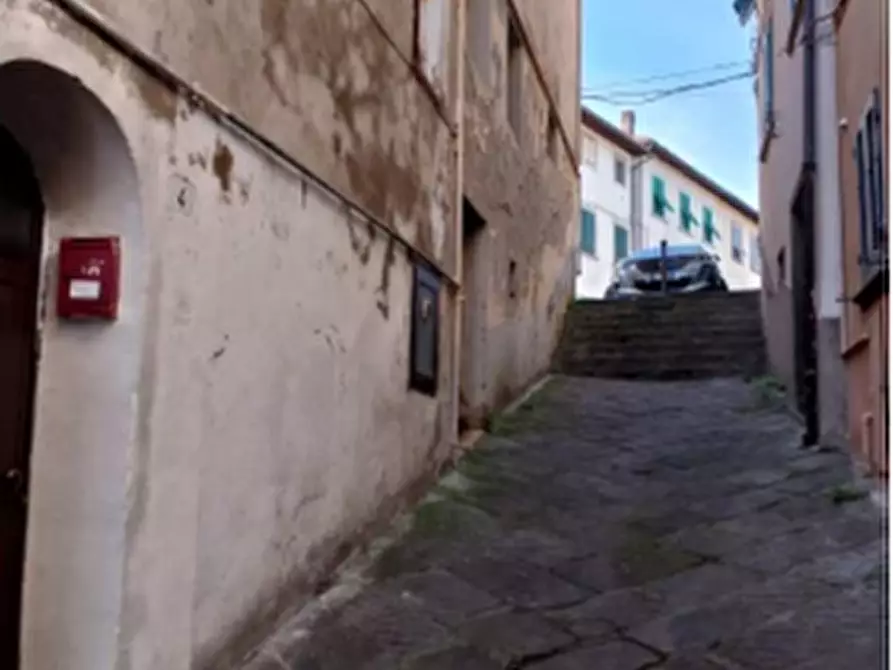 Immagine 9 di Stabile in vendita  in Via della Greppa a Fucecchio