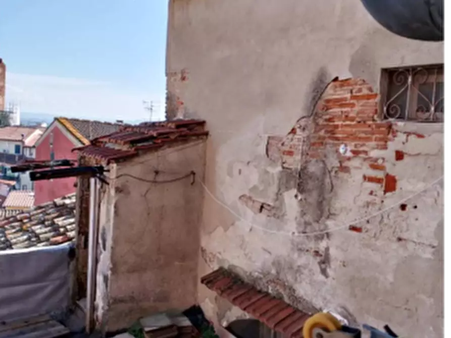 Immagine 11 di Stabile in vendita  in Via della Greppa a Fucecchio