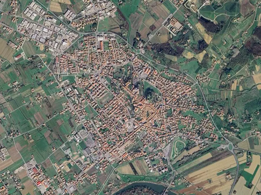 Immagine 25 di Stabile in vendita  in Via della Greppa a Fucecchio