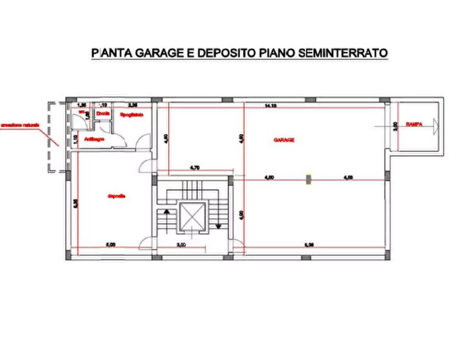Immagine 3 di Garage in vendita  in Viale Carlo III di Borbone a Valle Di Maddaloni