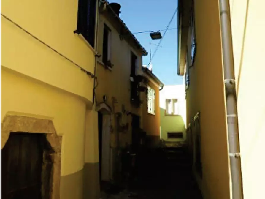 Immagine 2 di Appartamento in vendita  in Vico II di Piazza Umberto I  a Riccia