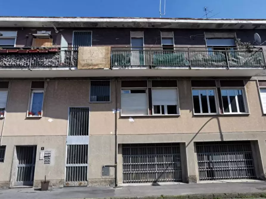 Immagine 1 di Magazzino in vendita  in Via Monte Amiata a Baranzate