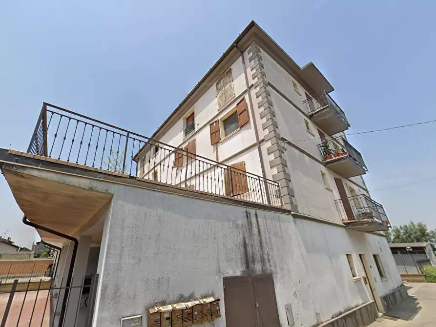 Immagine 6 di Posto auto in vendita  in Via Inello a Orzinuovi