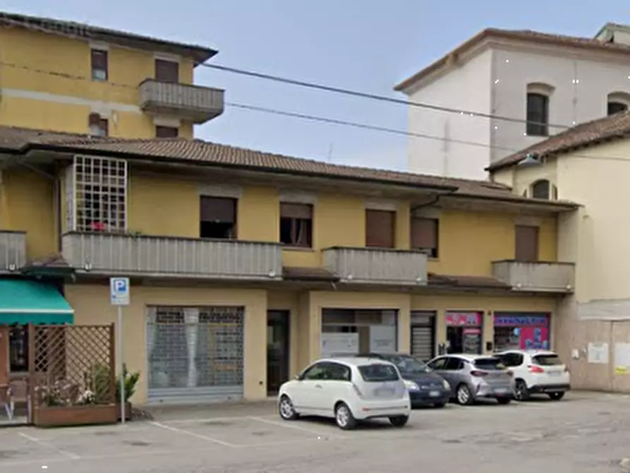 Immagine 3 di Appartamento in vendita  in Via Roma a Pompiano