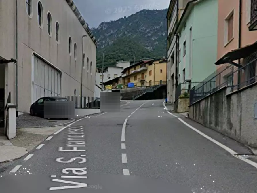Immagine 3 di Magazzino in vendita  in Via san francesco a Lumezzane