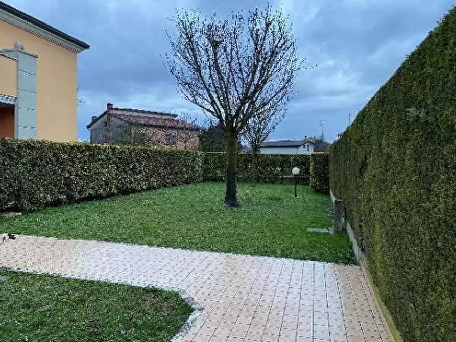 Immagine 5 di Appartamento in vendita  in Via Grazia Deledda a Santo Stino Di Livenza