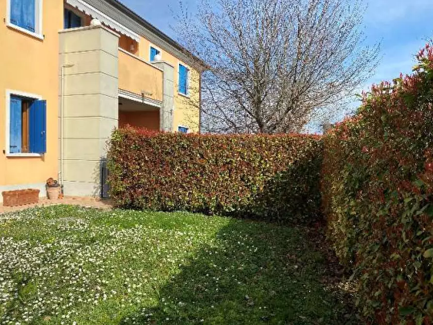 Immagine 6 di Appartamento in vendita  in Via Grazia Deledda a Santo Stino Di Livenza