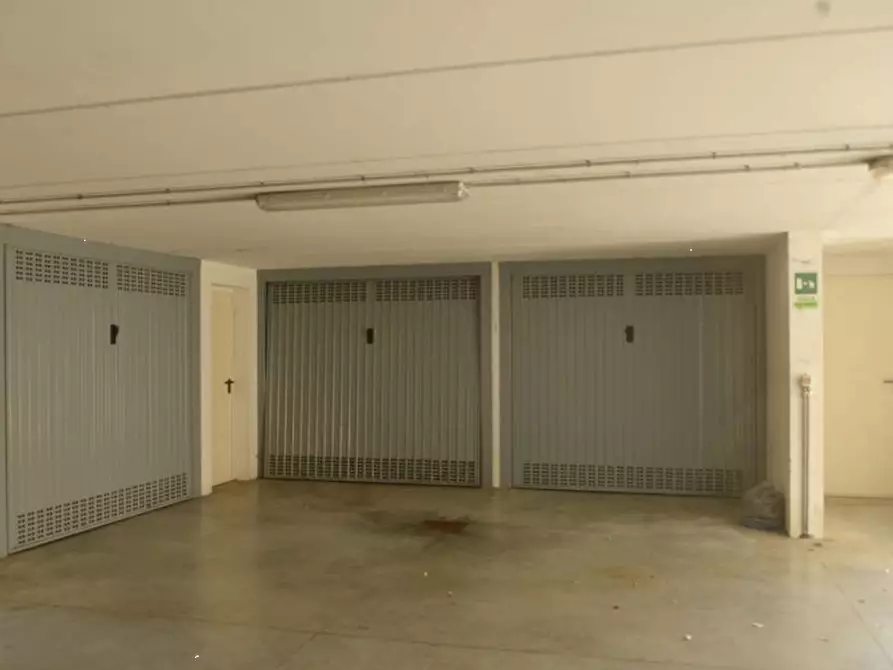 Immagine 24 di Appartamento in vendita  in Via Monsignor Bacchion a Istrana