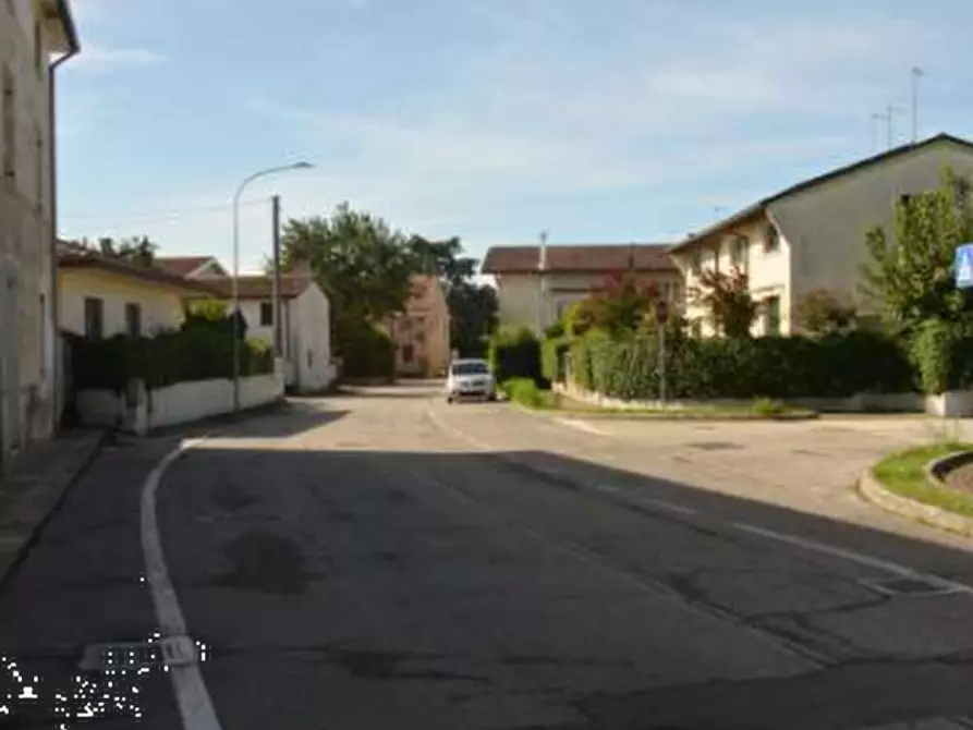 Immagine 28 di Appartamento in vendita  in Via Monsignor Bacchion a Istrana