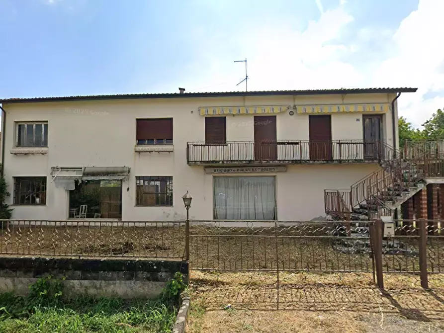 Immagine 2 di Casa indipendente in vendita  in Via Belfiore a Casale Di Scodosia