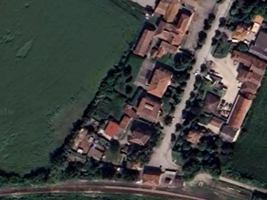 Immagine 10 di Appartamento in vendita  in Via Antonio Gramsci a San Benedetto Po