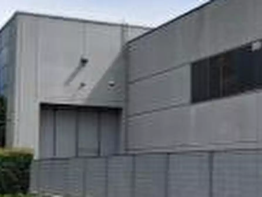 Immagine 2 di Laboratorio in vendita  in Via Dottor Bortolo Pollini  a Nuvolento