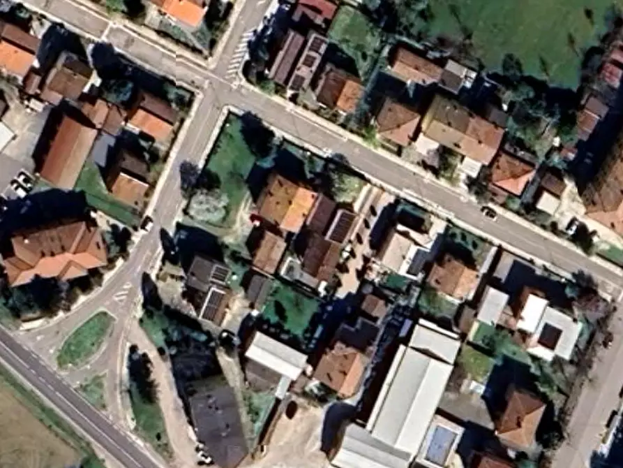 Immagine 11 di Villetta a schiera in vendita  in Via E. De Nicola a Sermide