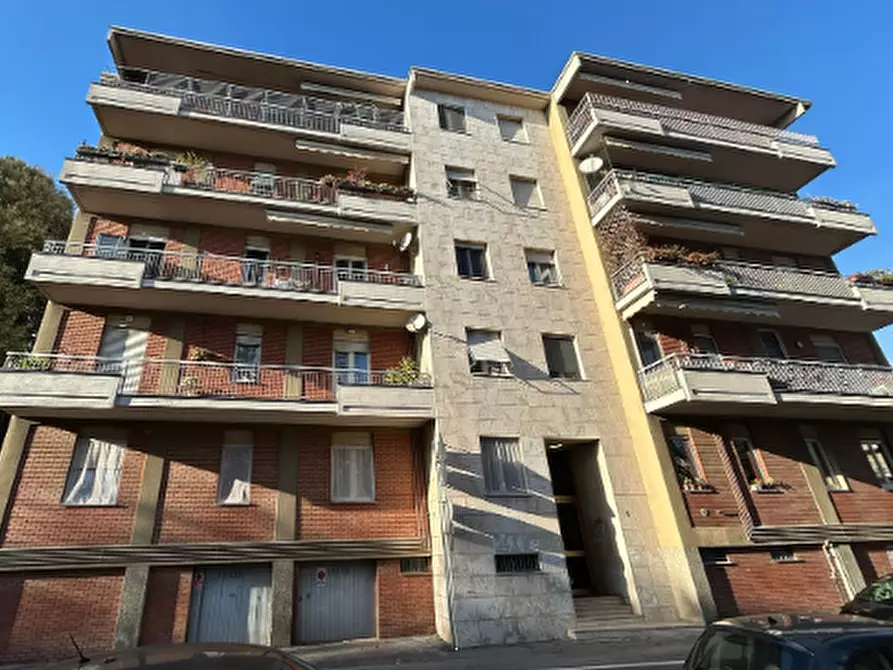 Immagine 9 di Appartamento in vendita  in Via Buratti a Bergamo