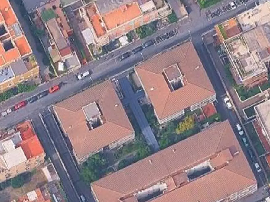 Immagine 7 di Appartamento in vendita  in Via Michele Amari a Roma