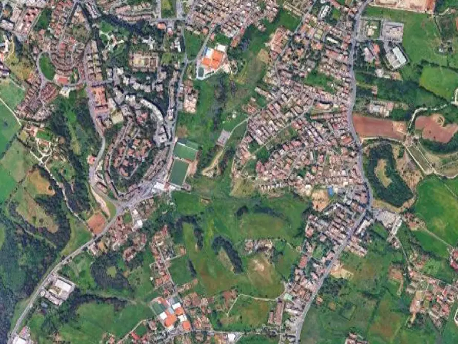 Immagine 3 di Appartamento in vendita  in V. della Pisana a Roma