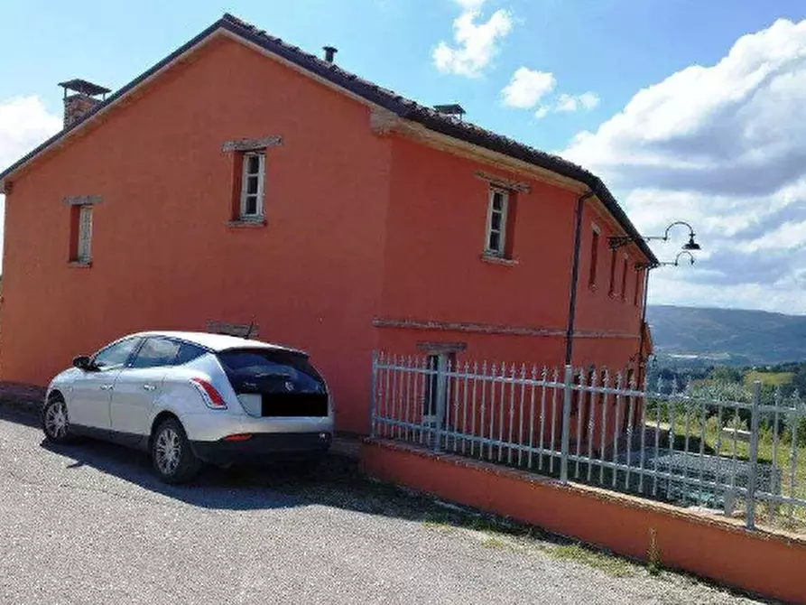 Immagine 1 di Hotel in vendita  in Località Monteguiduccio a Montefelcino