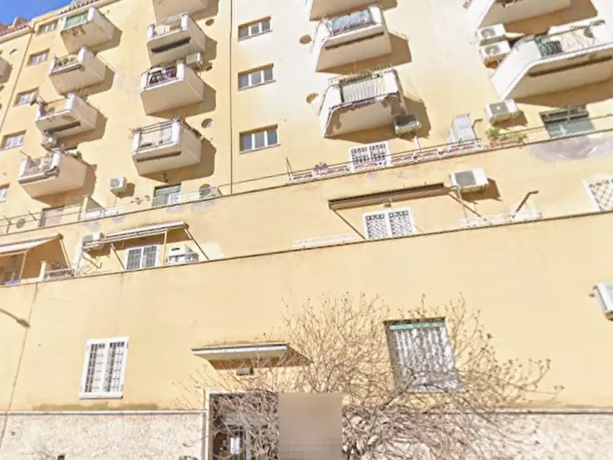Immagine 1 di Appartamento in vendita  in Via Giuseppe Arimondi a Roma