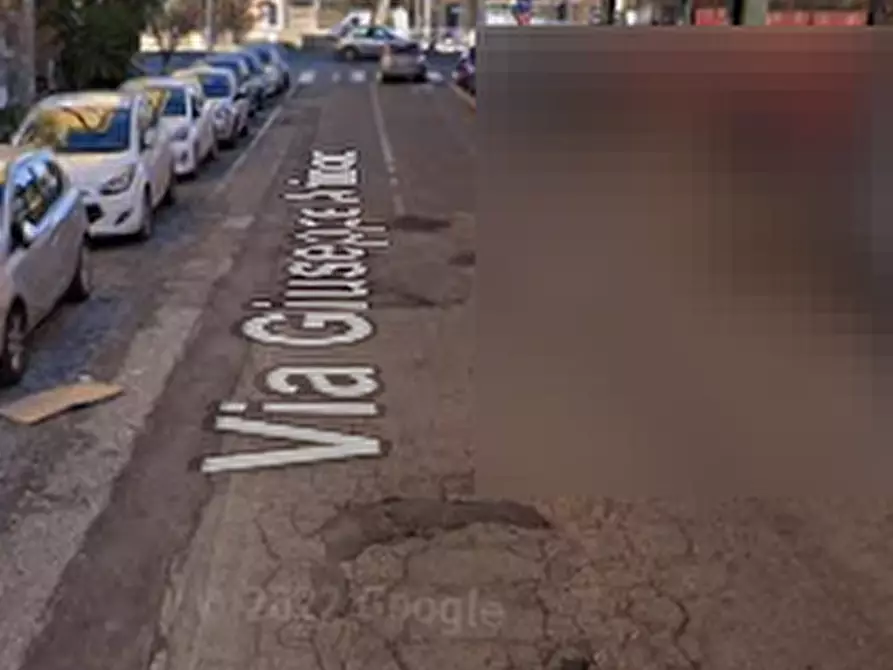 Immagine 5 di Appartamento in vendita  in Via Giuseppe Arimondi a Roma