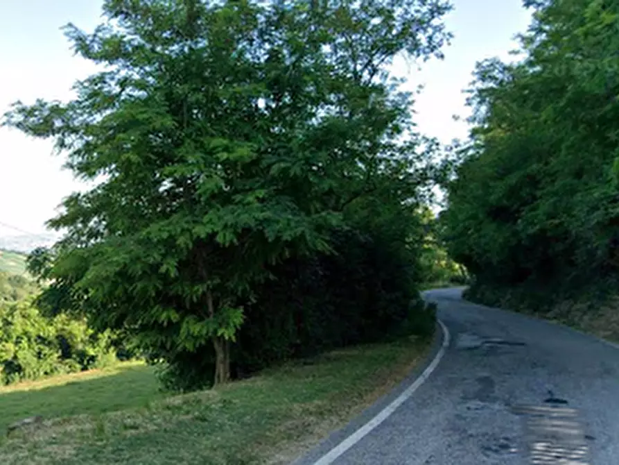 Immagine 14 di Magazzino in vendita  in Località Monteguiduccio a Montefelcino