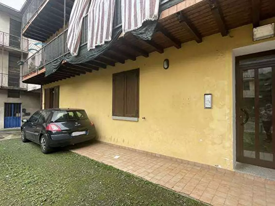 Immagine 2 di Appartamento in vendita  in Via Roncalli a Chignolo D'isola