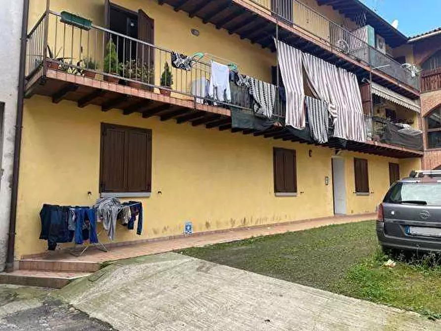 Immagine 3 di Appartamento in vendita  in Via Roncalli a Chignolo D'isola