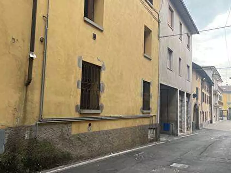 Immagine 5 di Appartamento in vendita  in Via Roncalli a Chignolo D'isola