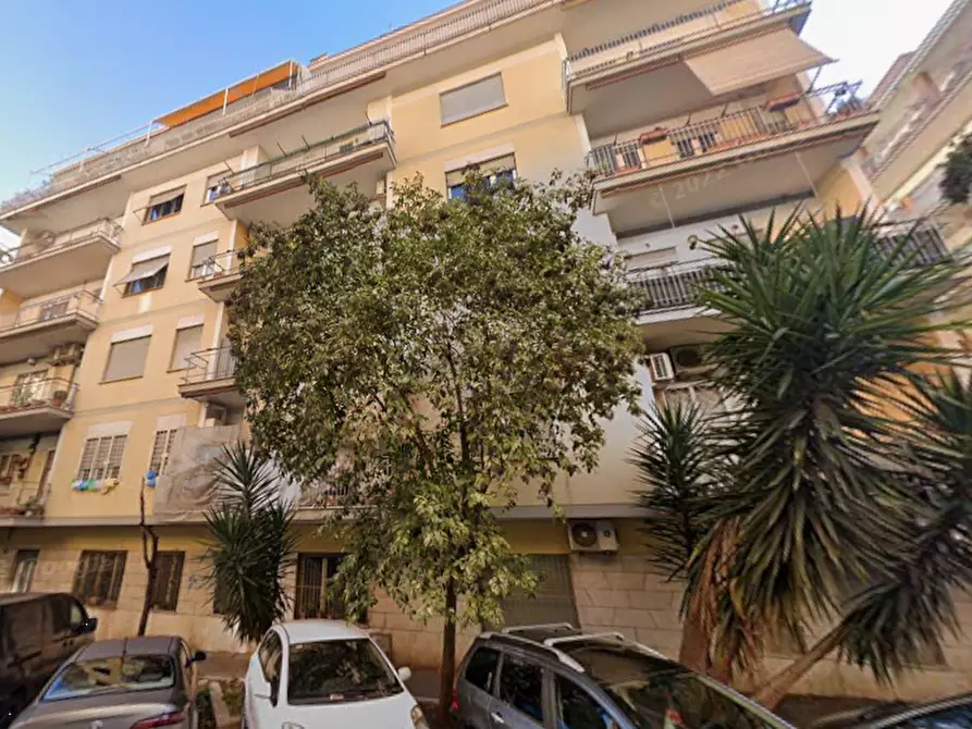 Immagine 9 di Appartamento in vendita  in Via Raimondo Montecuccoli a Roma