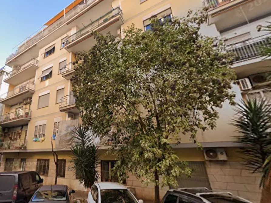 Immagine 19 di Appartamento in vendita  in Via Raimondo Montecuccoli a Roma