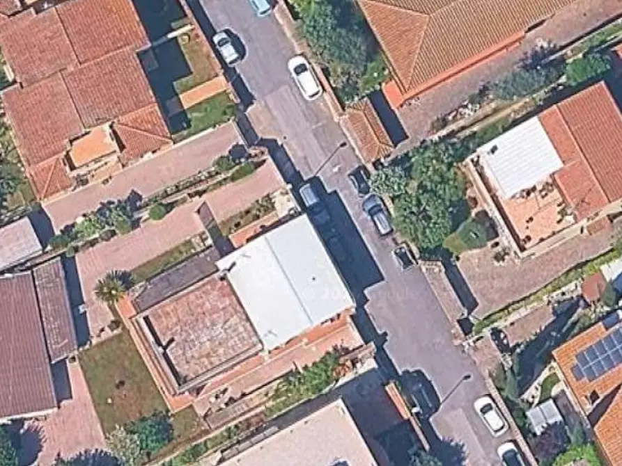 Immagine 13 di Appartamento in vendita  in Via Francesco Salvolini a Roma