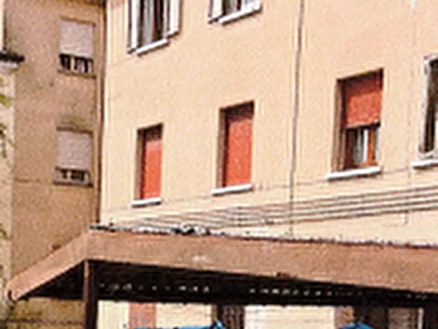 Immagine 5 di Appartamento in vendita  in Via Mezzavia 105 a Due Carrare