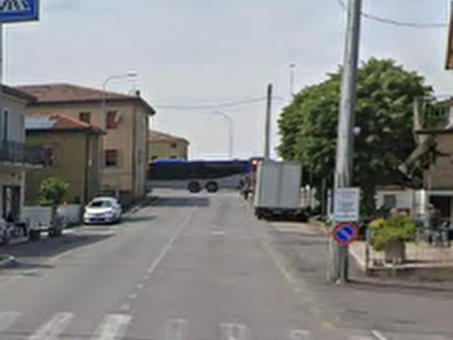 Immagine 12 di Appartamento in vendita  in Via Mezzavia 105 a Due Carrare