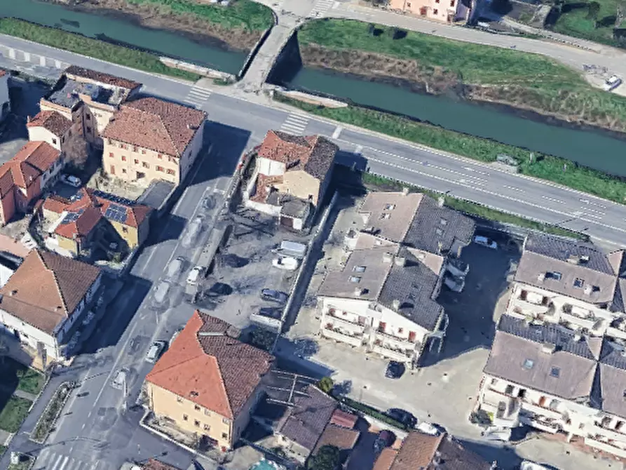 Immagine 16 di Appartamento in vendita  in Via Mezzavia 105 a Due Carrare