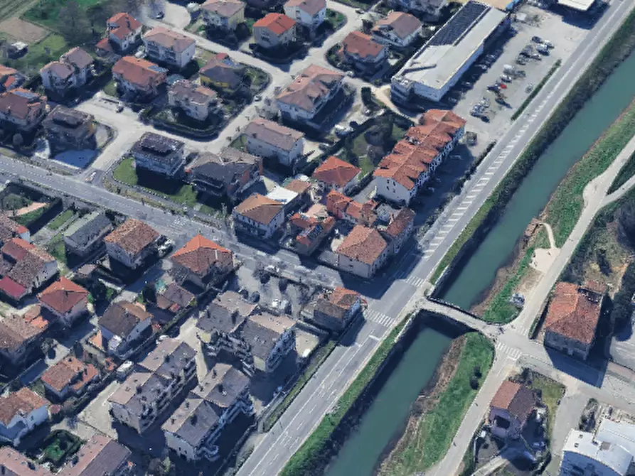 Immagine 17 di Appartamento in vendita  in Via Mezzavia 105 a Due Carrare