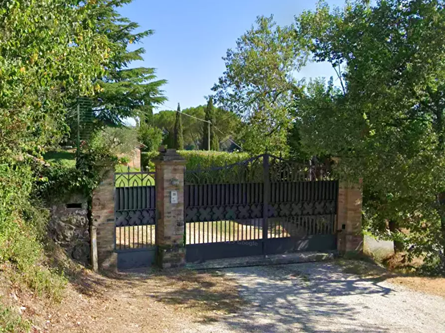 Immagine 13 di Villa in vendita  in SP319 a Magione
