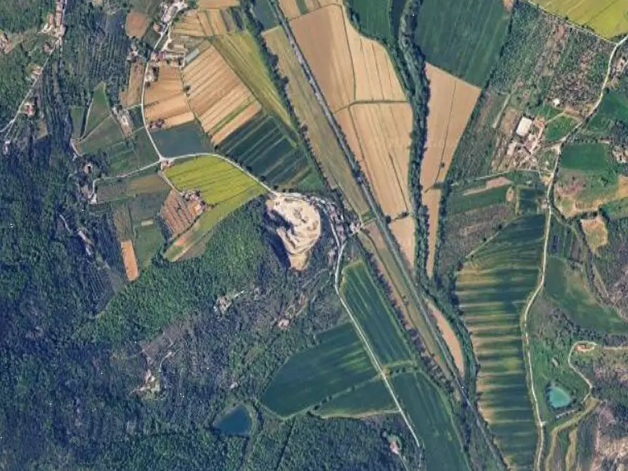 Immagine 26 di Villa in vendita  in SP319 a Magione