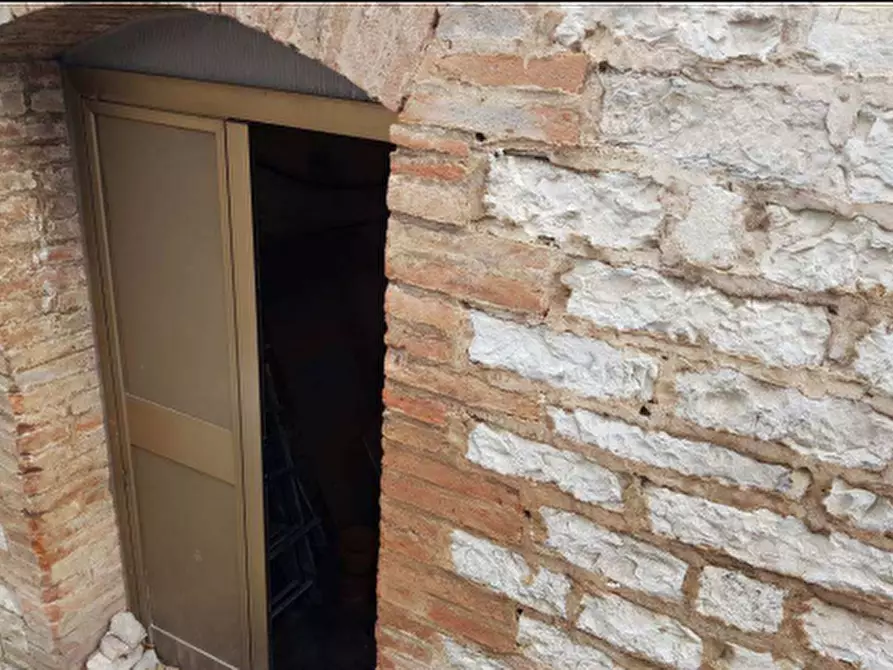 Immagine 3 di Appartamento in vendita  in Via Martiri della Resistenza a Scheggia E Pascelupo