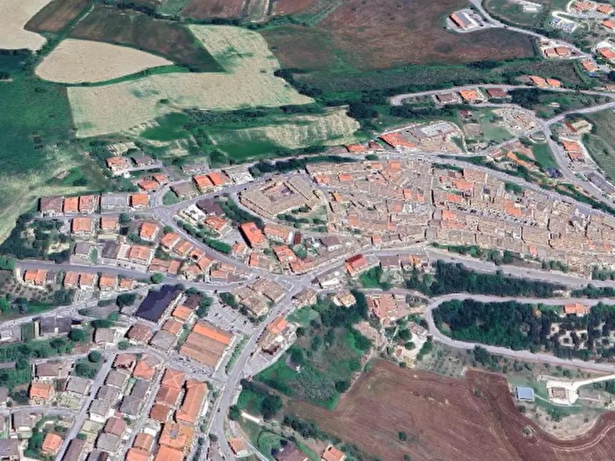 Immagine 10 di Porzione di casa in vendita  in Via Roma a Monte San Pietrangeli