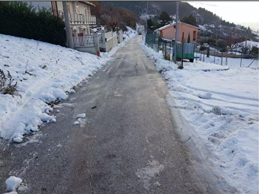 Immagine 10 di Appartamento in vendita  in Via Martiri della Resistenza a Scheggia E Pascelupo