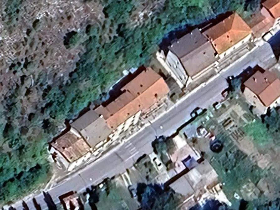 Immagine 28 di Appartamento in vendita  in Via Martiri della Resistenza a Scheggia E Pascelupo