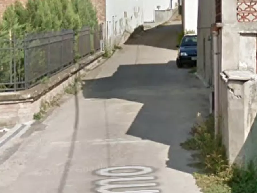 Immagine 14 di Casa indipendente in vendita  in Via Olmo a Castagnole Delle Lanze